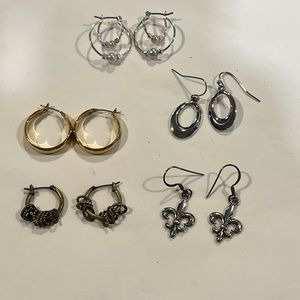 5 sets of earrings